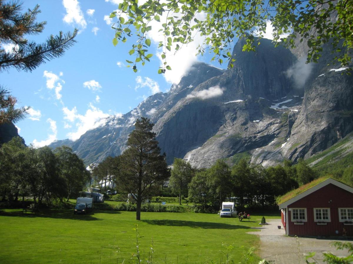 Trollveggen Camping Villa Åndalsnes Exteriör bild